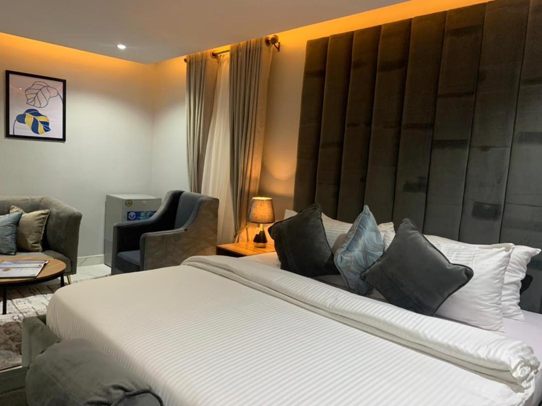 Choice Suites Signature Ikeja Eksteriør billede